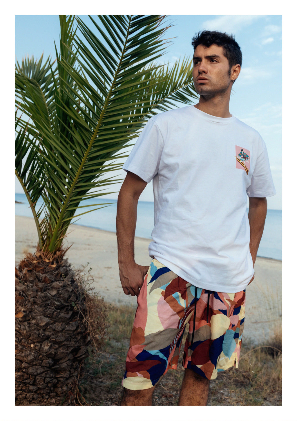 Mauna Kea ドローストリングショートパンツ (MULTI）