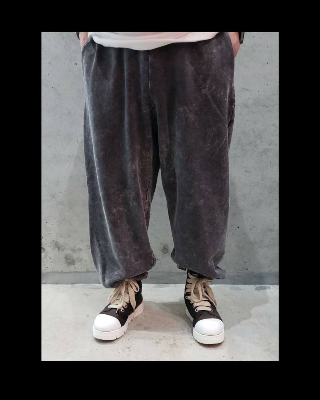 TALKING ABOUT　SULFUR DYDED SWEAT PT （BLACK）2627AW-PT-011