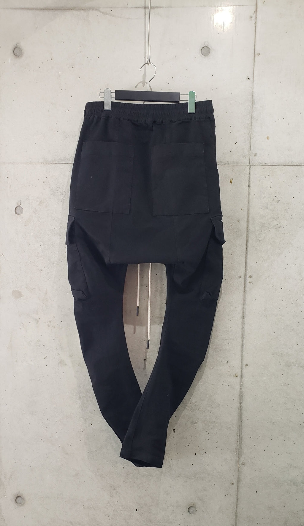 A.F ARTEFACT "tdc" DENIM SARROUEL CARGO SKINNY (BLACK)