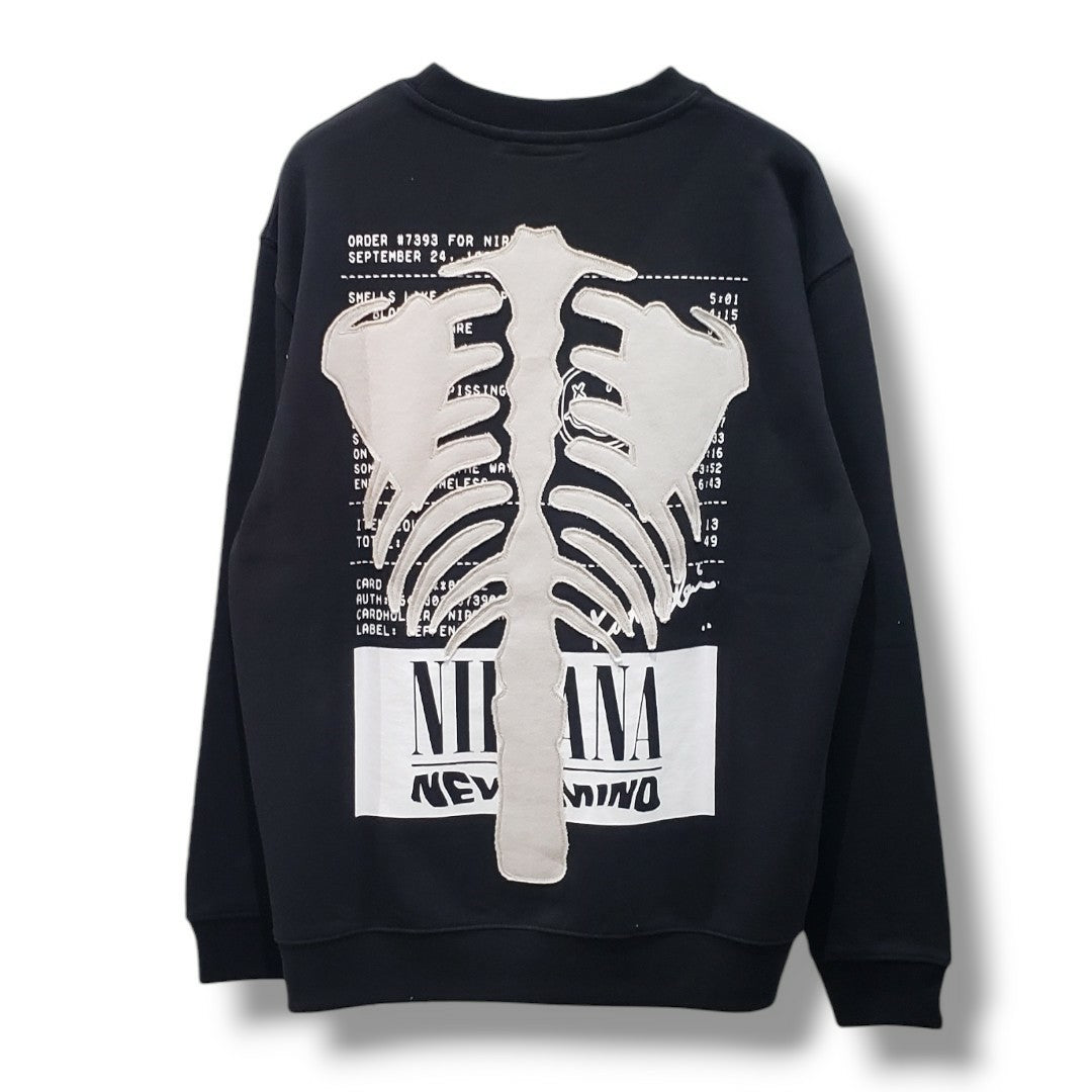 【STUD MUFFIN(スタッドマフィン)】オーセンティックパイル ラベルプリント ボーンパッチワーク スエットシャツ(624-02907) Black