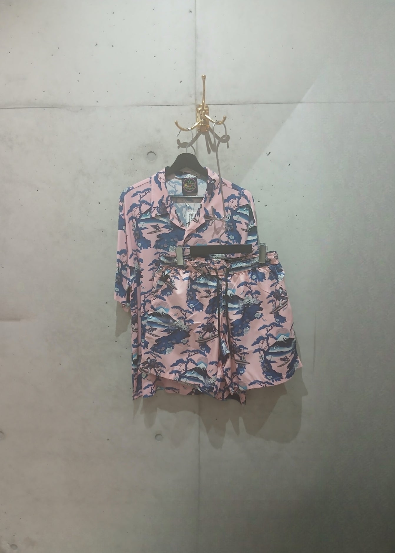 Mauna Kea プリントシャツ(PINK)