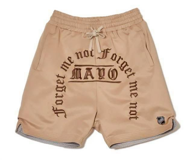 MAYO MESSAGE EMBROIDERY GAME SHORTS BEIGE