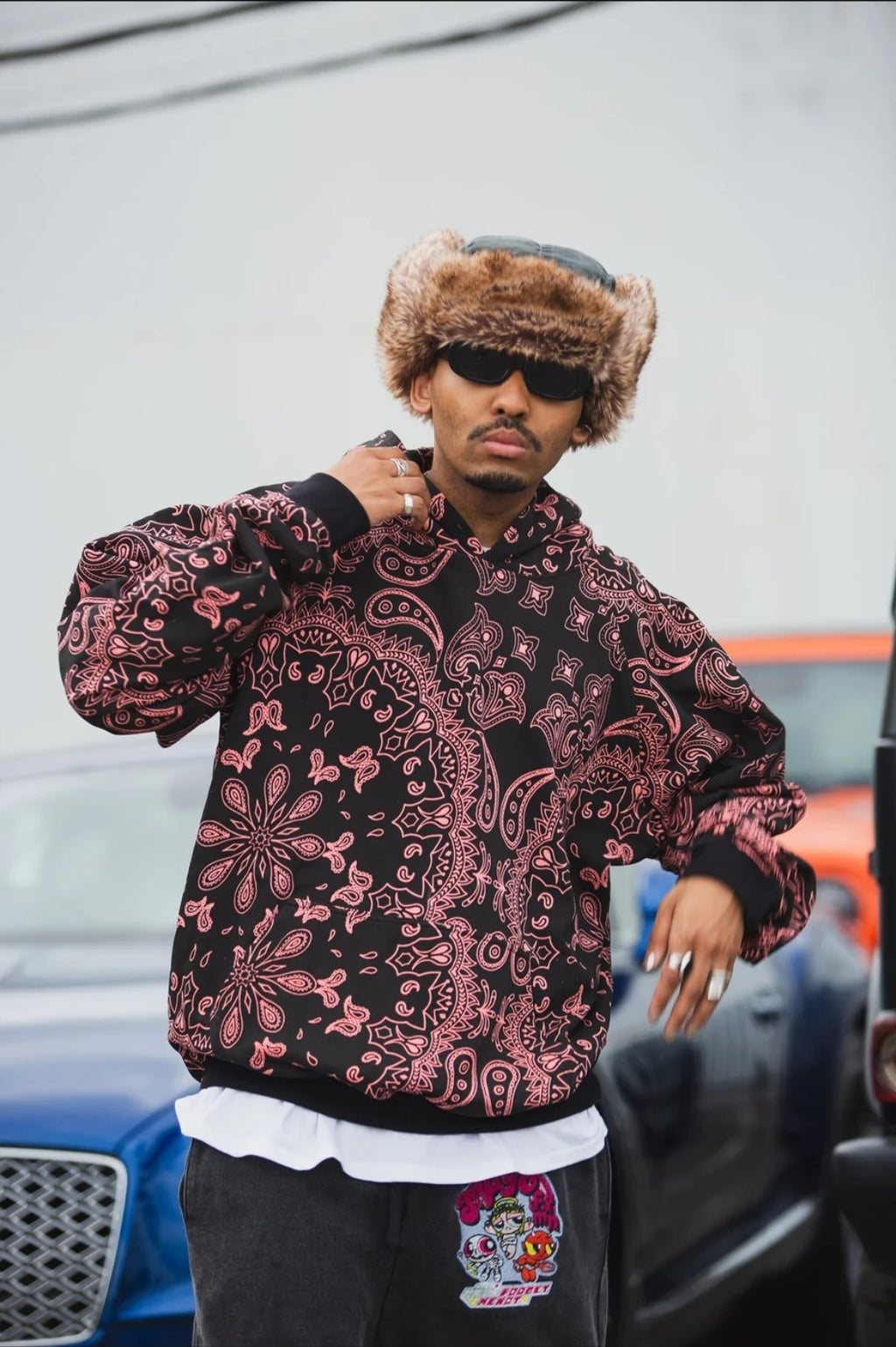 MAYO  PAISLEY PATTERN PRINT HOODIE BLACK×PINK (26UBMY-SPK1001)